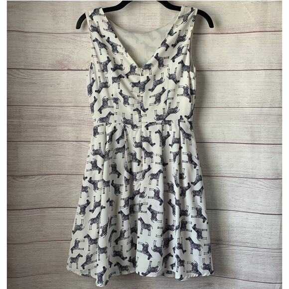 LA Soul White Sleeveless Dress with Navy Blue Zebras Short A-Line Size Small - Picture 4 of 16
